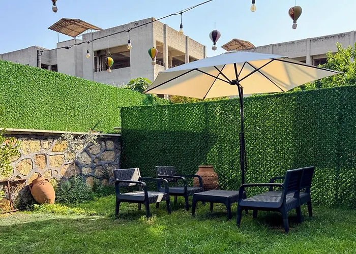 Aparthotel Tikir House 4*