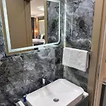 Tikir House Apart-hotel