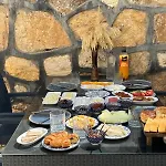 Tikir House