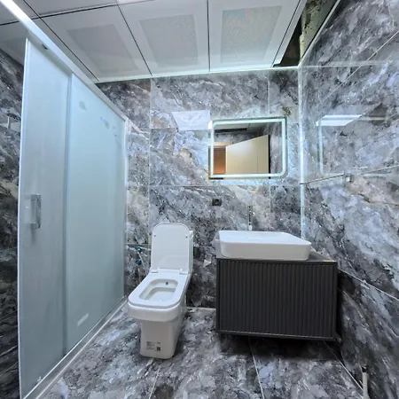 Aparthotel Tikir House *