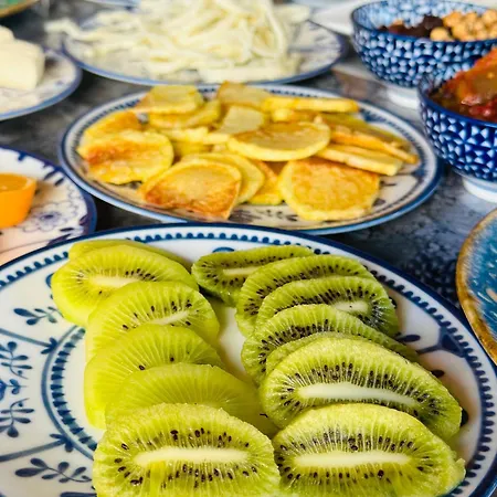 Tikir House 아파트호텔 파묵칼레
