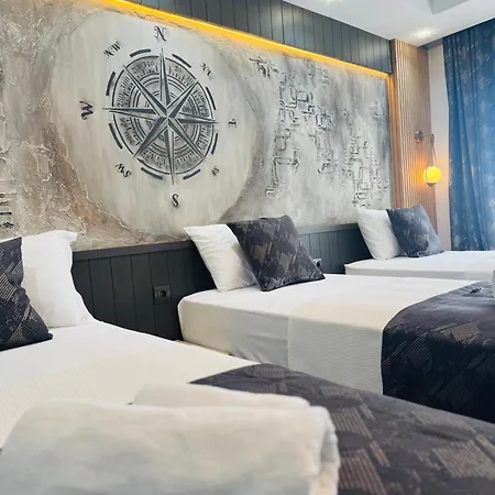 Tikir House Aparthotel *