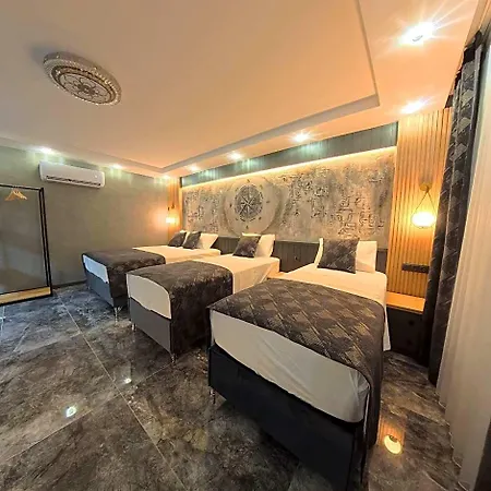 Tikir House 4*