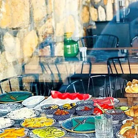 Tikir House Апарт-отель 4*