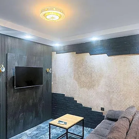 Tikir House 4*
